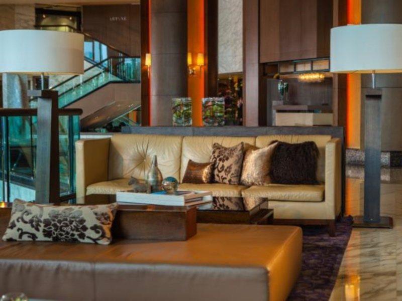 Renaissance Kowloon Hotel Hongkong Exterior foto
