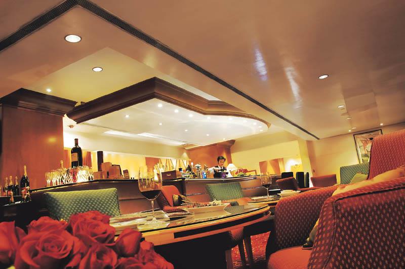 Renaissance Kowloon Hotel Hongkong Restaurant foto